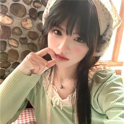 诗人奶奶 海报